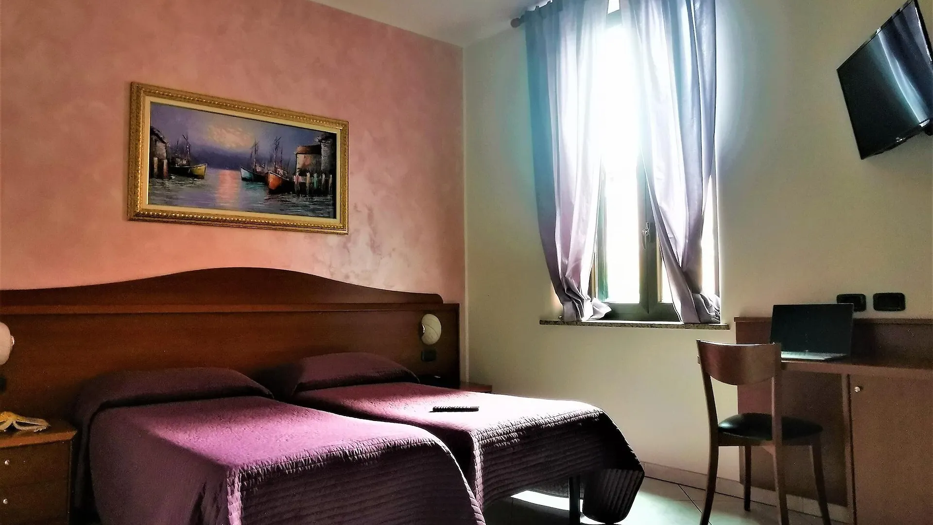 Hotel Venini Mediolan Włochy